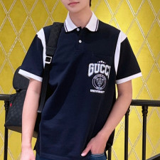 [구찌] 유니버시티 프린트 코튼 폴로 셔츠