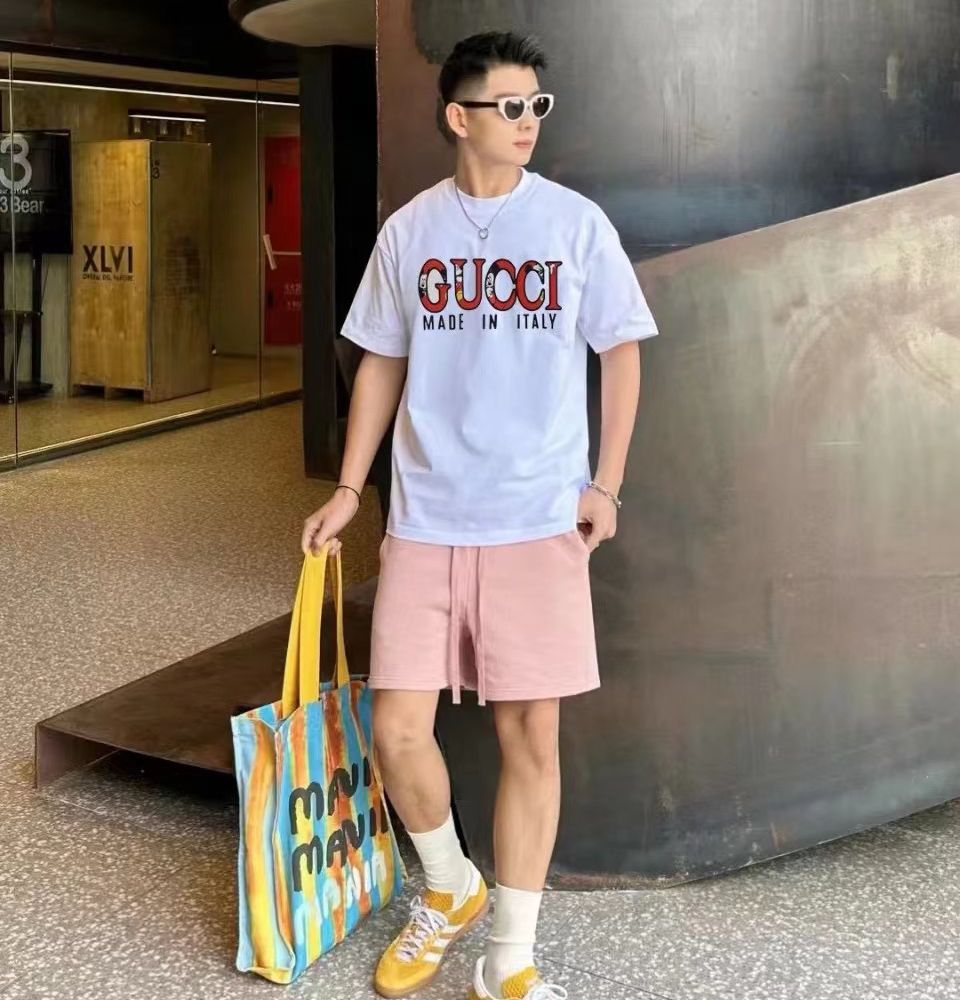 [구찌] 더블 G 모노그램 프린트 티셔츠