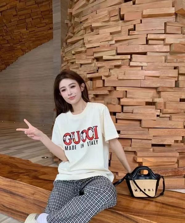 [구찌] 더블 G 모노그램 프린트 티셔츠