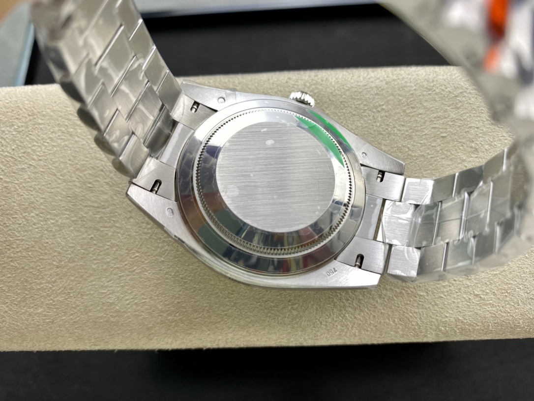 [롤렉스] 롤렉스 데이데이트 40MM 228239 프레지던트 베젤 큐빅 Rolex DayDate