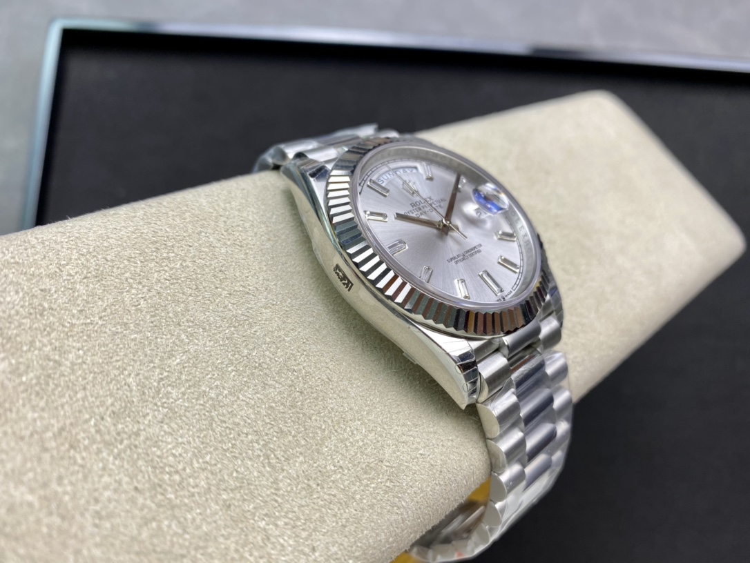 [롤렉스] 롤렉스 데이데이트 40MM 228239 프레지던트  Fluted bezel (플루티드 베젤) Rolex DayDate