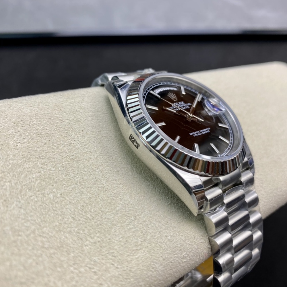 [롤렉스] 롤렉스 데이데이트 40MM 228239 프레지던트 블랙 다이얼 Fluted bezel (플루티드 베젤) Rolex DayDate
