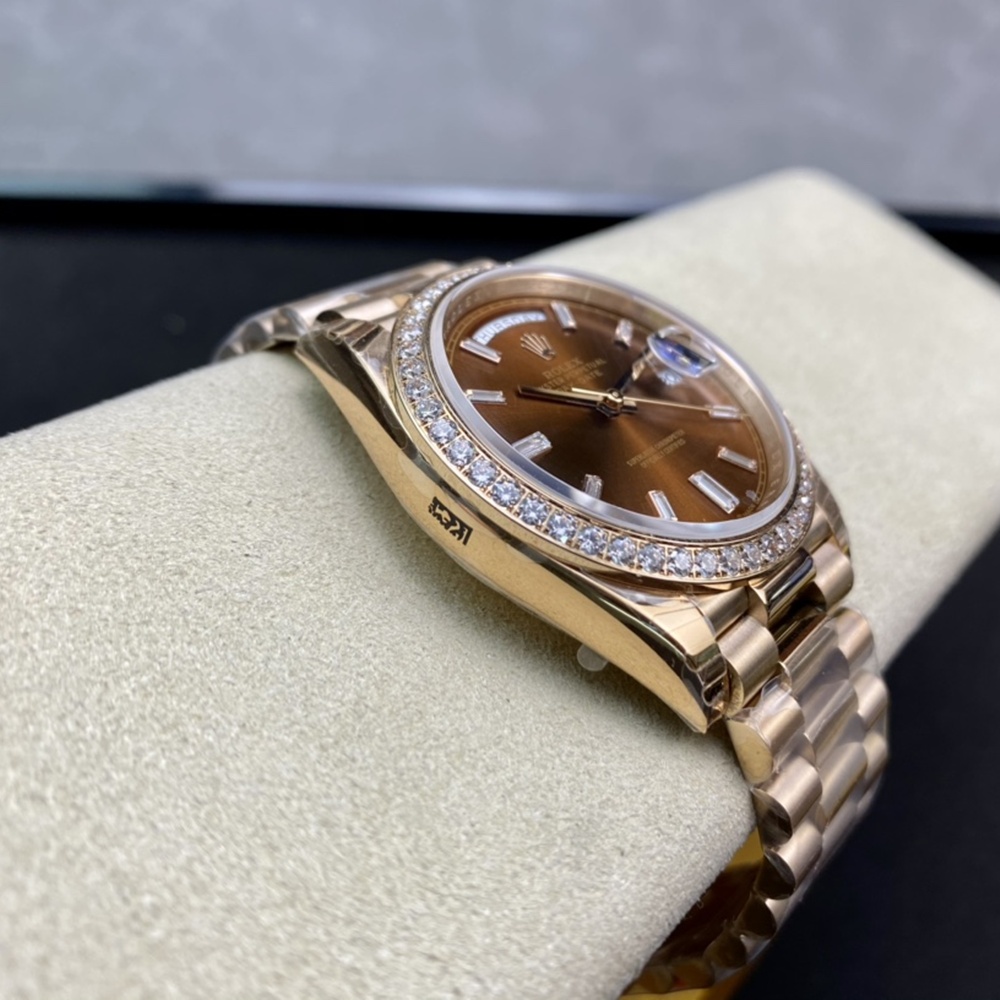 [롤렉스] 롤렉스 데이데이트 40MM 228239 프레지던트 로즈골드 브라운 다이얼 Cubic bezel (큐빅 베젤) Rolex DayDate