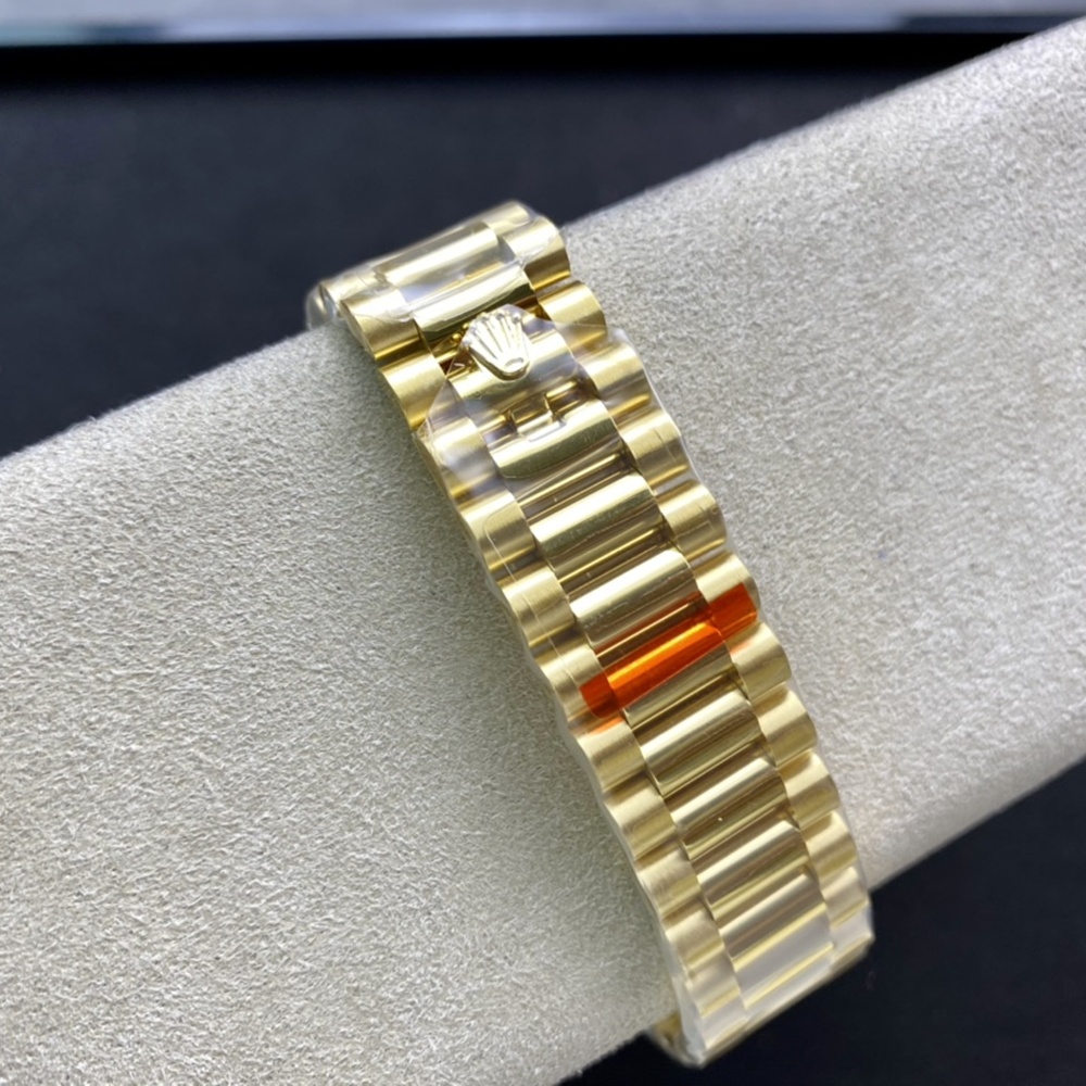 [롤렉스] 롤렉스 데이데이트 40MM 228239 프레지던트 엘로우골드 다이얼 Fluted bezel (플루티드 베젤) Rolex DayDate