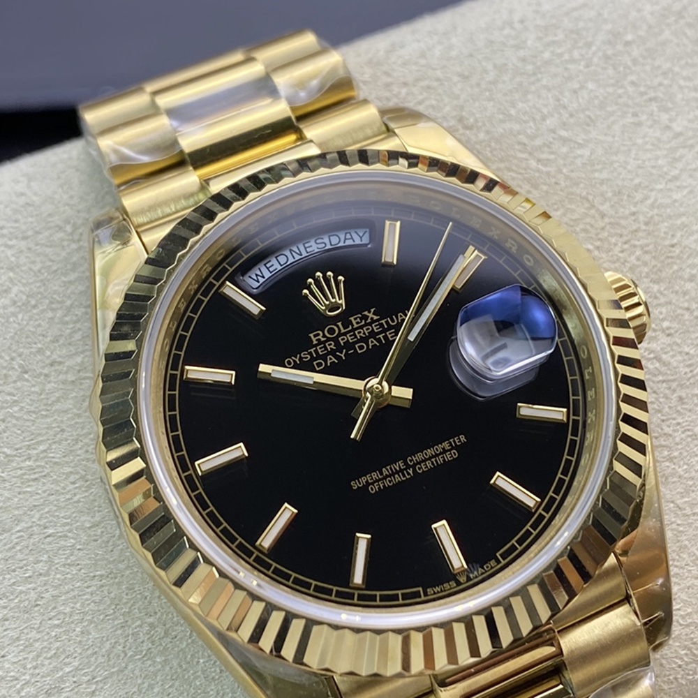 [롤렉스] 롤렉스 데이데이트 36/40mm 228239 프레지던트 엘로우골드 블랙 다이얼 Fluted bezel (플루티드 베젤) Rolex DayDate