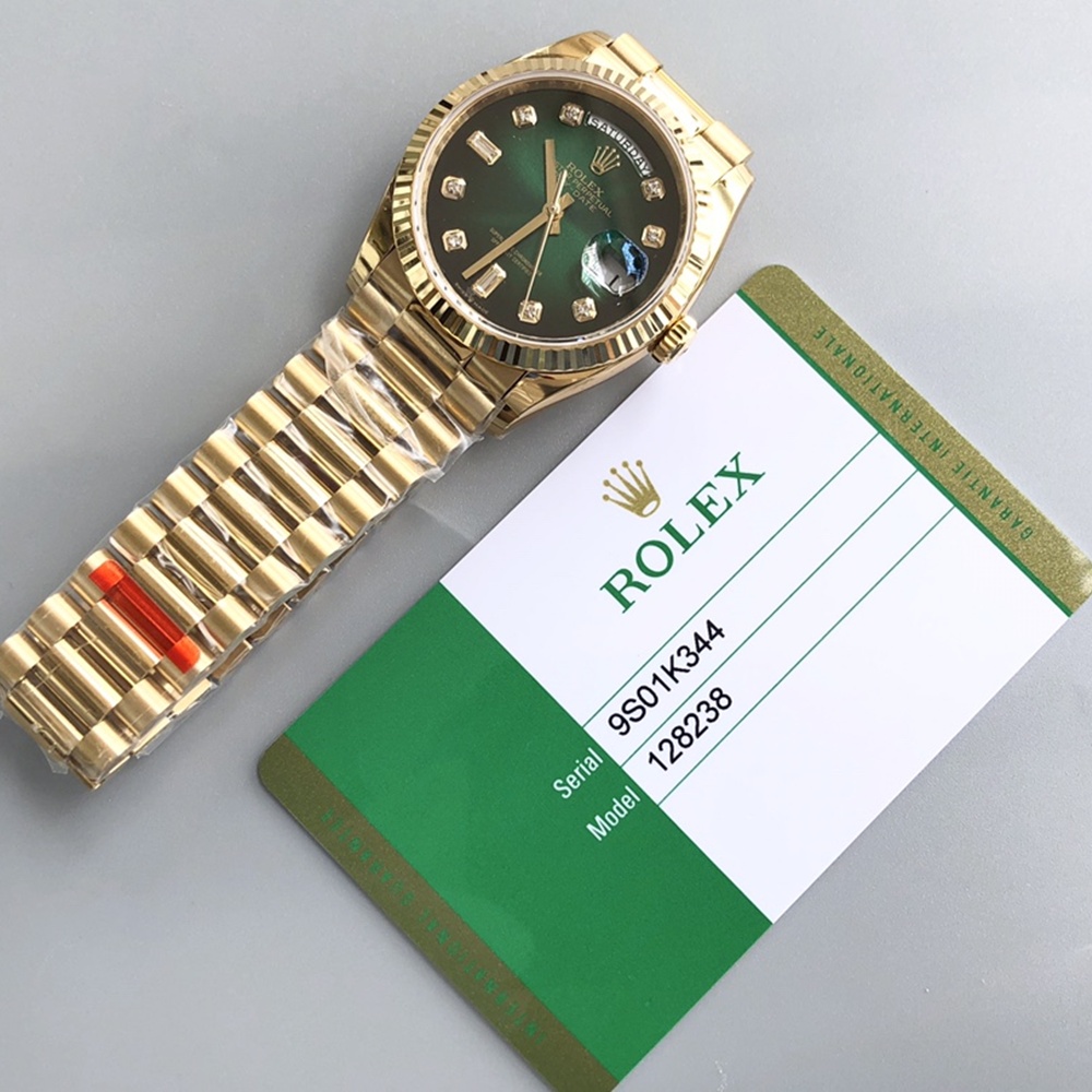 [롤렉스] 롤렉스 데이데이트 36/40mm 128238 엘로우골드 8포인트 바겟다이아 애버그린 다이얼 Fluted bezel (플루티드 베젤) Rolex DayDate