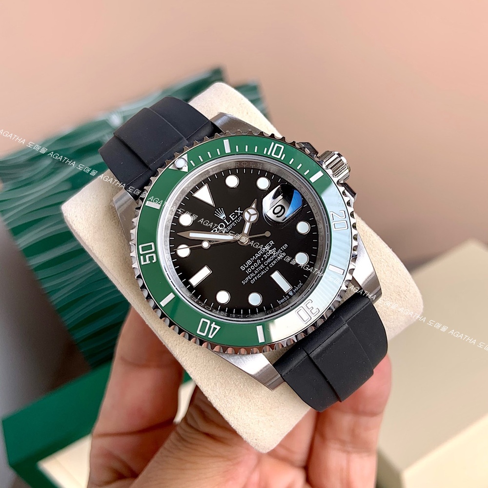 [롤렉스] Rolex 신형 서브마리너 스타벅스 40/41mm Submariner Date  Mens Watch OYSTER PERPETUAL M126610LN - 롤렉스 Submariner 데이트  오이스터스틸