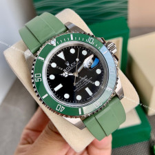 [롤렉스] Rolex 신형 서브마리너 스타벅스 40/41mm Submariner Date  Mens Watch OYSTER PERPETUAL M126610LN - 롤렉스 Submariner 데이트  오이스터스틸