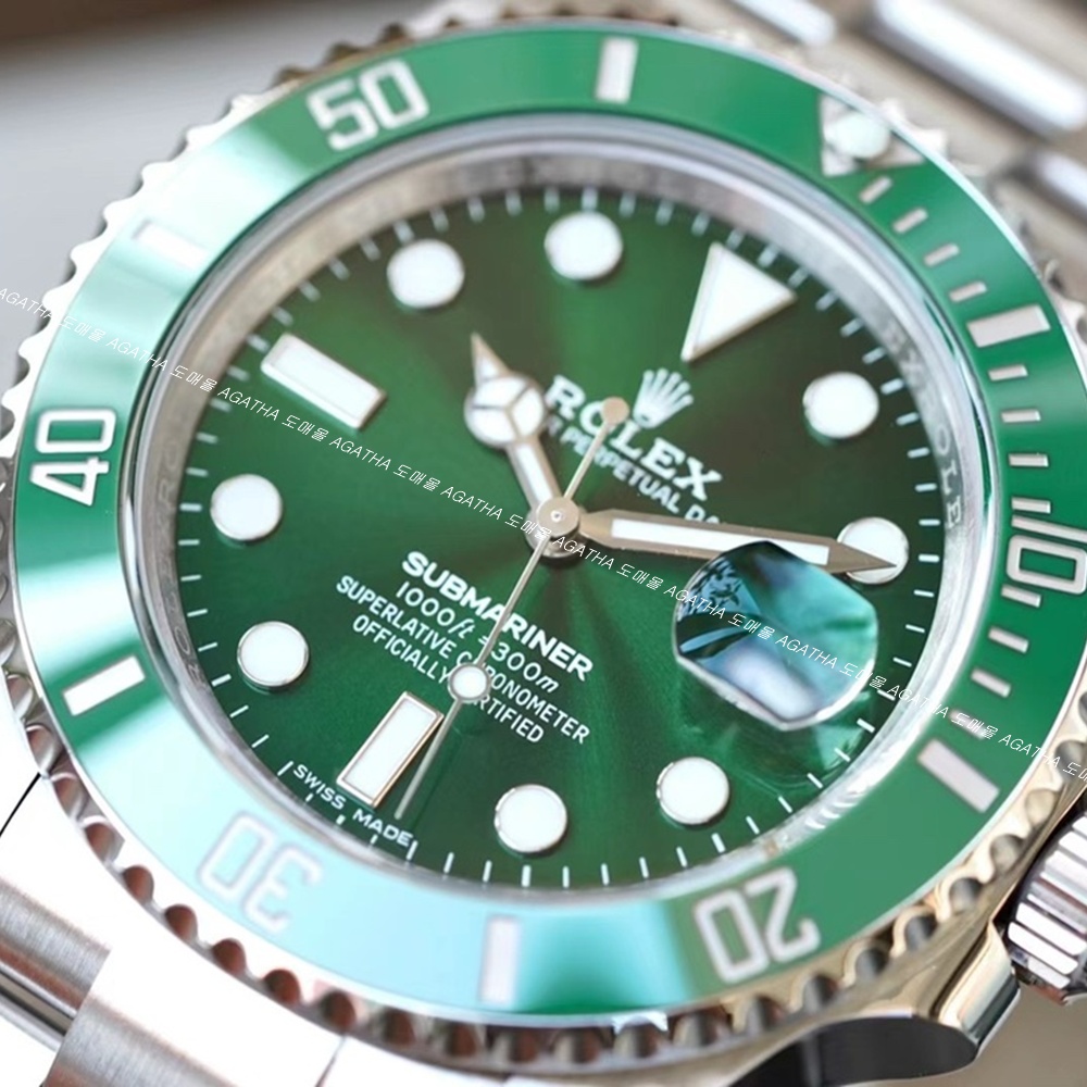 [롤렉스] Rolex 신형 서브마리너 헐크 그린그린 40/41mm Submariner Date  Mens Watch OYSTER PERPETUAL M126610LN - 롤렉스 Submariner 데이트  오이스터스틸