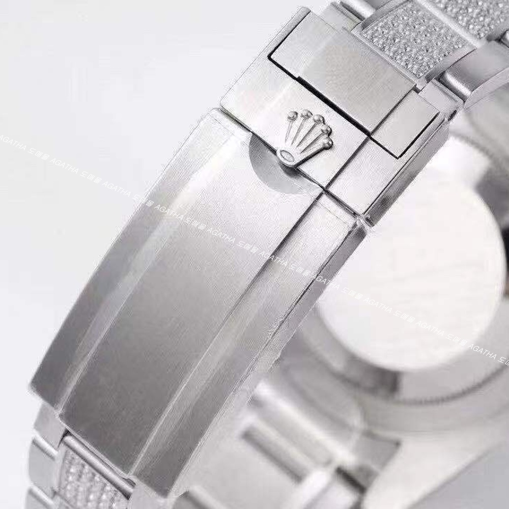 [롤렉스] Rolex 서브마리너 레인보우 헐크 썬레이 그린 40/41mm Submariner Date  Mens Watch OYSTER PERPETUAL M126610LN - 롤렉스 Submariner 데이트  오이스터스틸