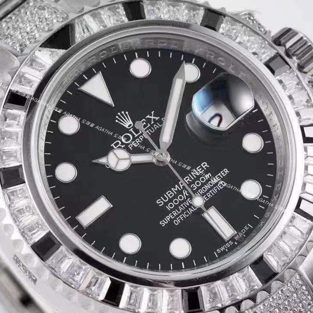 [롤렉스] Rolex 서브마리너 레인보우 블랙 40/41mm Submariner Date  Mens Watch OYSTER PERPETUAL M126610LN - 롤렉스 Submariner 데이트  오이스터스틸