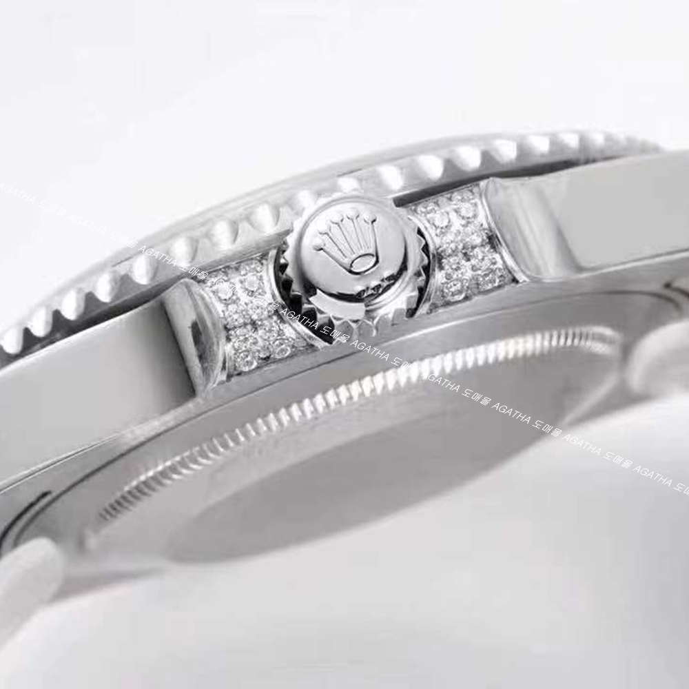 [롤렉스] Rolex 서브마리너 레인보우 블랙 40/41mm Submariner Date  Mens Watch OYSTER PERPETUAL M126610LN - 롤렉스 Submariner 데이트  오이스터스틸