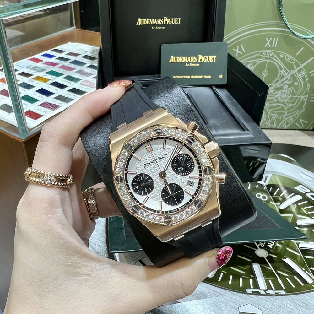 [오데마피게] Audemars Piguet Royal Oak 15451OR - 오데마피게 로얄오크 15451OR  37mm