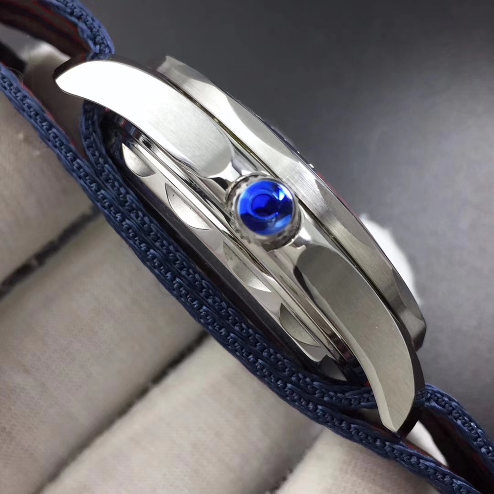 [오메가] 씨마스터 프로페셔널 다이버 코엑시얼 크로노미터 300M Seamaster Diver 300M Co‑Axial Master Chronometer Chronograph  42mm