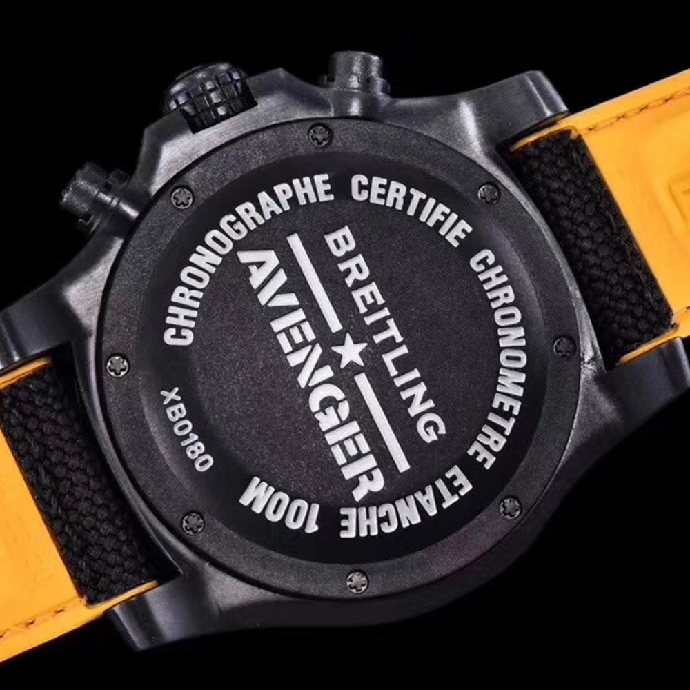 [브라이틀링] Breitling Avenger Chronograph 45mm - 브라이틀링 어벤져 크로노그래프 43/45mm