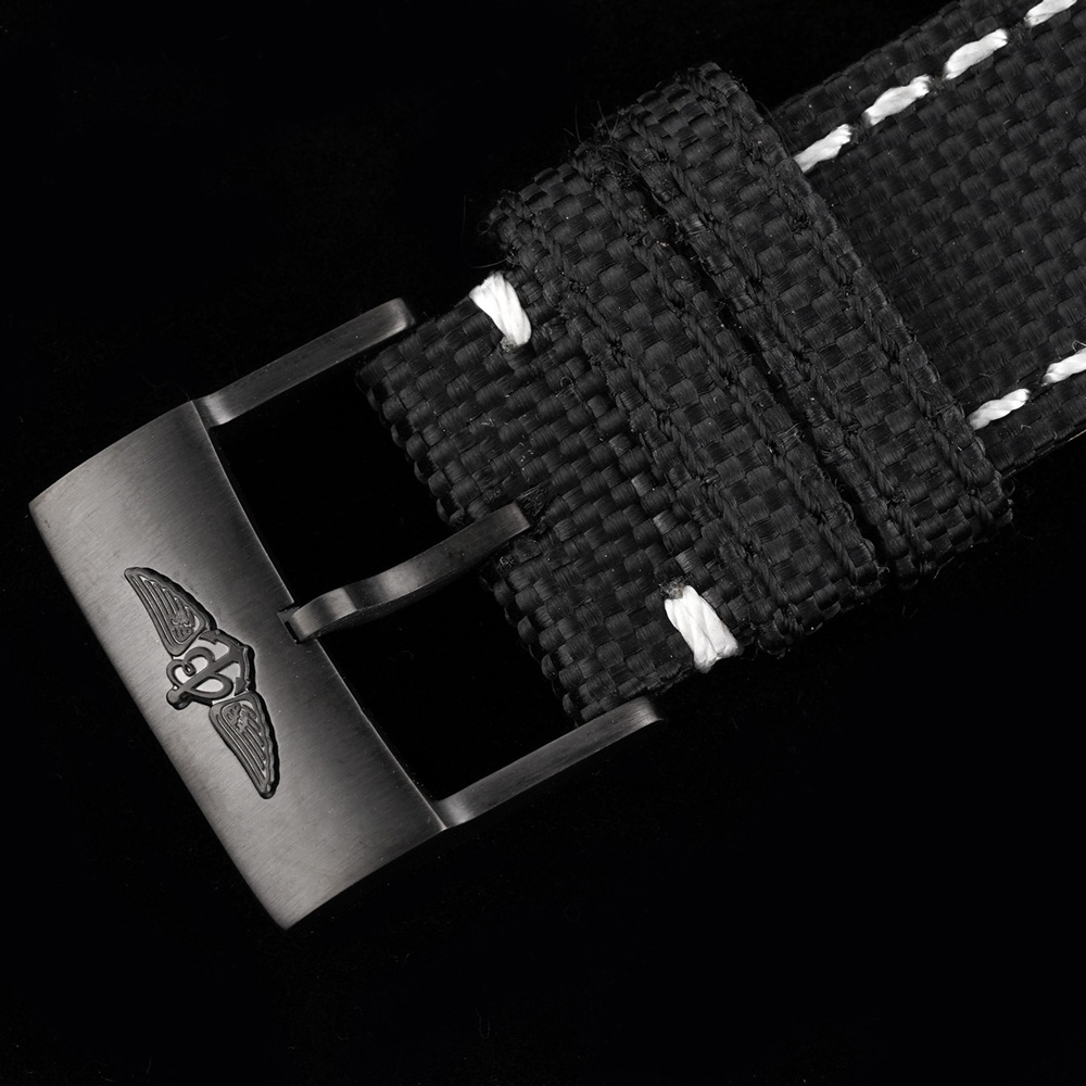 [브라이틀링] Breitling Avenger Chronograph 45mm - 브라이틀링 어벤져 크로노그래프 43/45mm