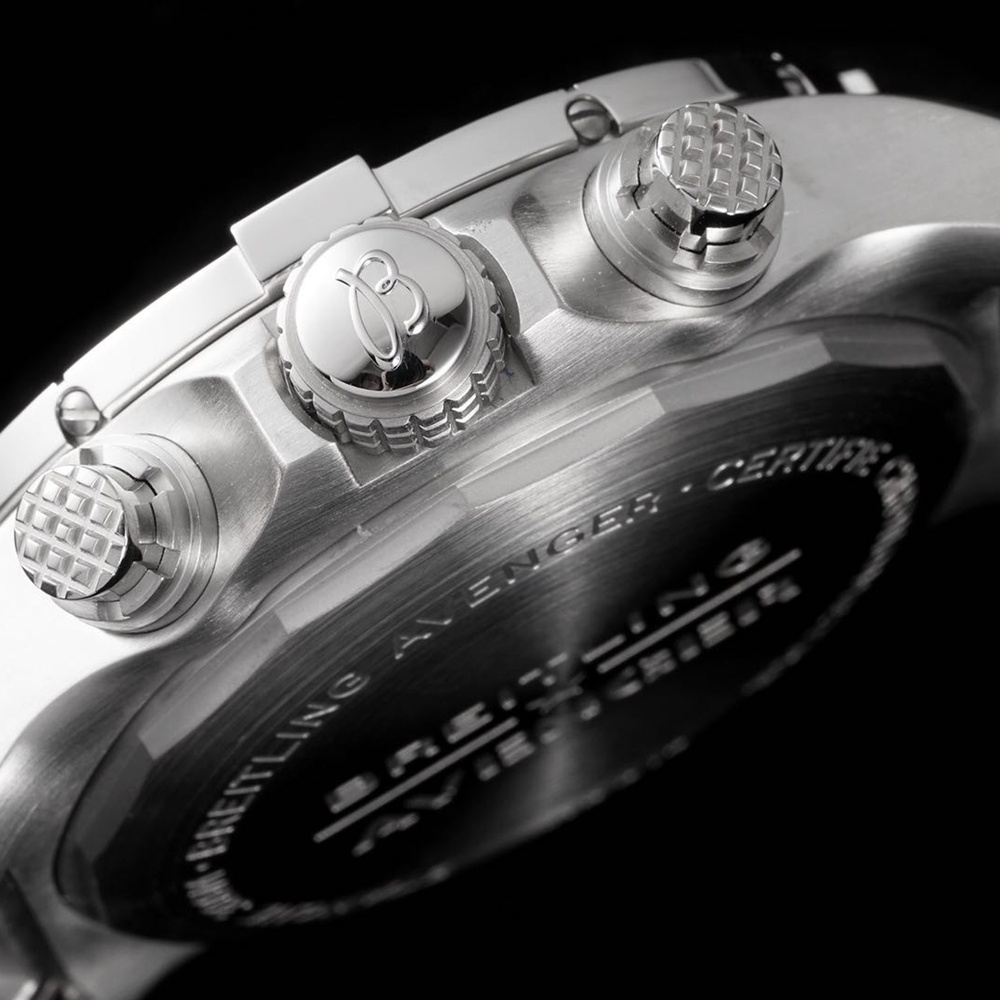 [브라이틀링] Breitling Avenger Chronograph 45mm - 브라이틀링 어벤져 크로노그래프 43/45mm