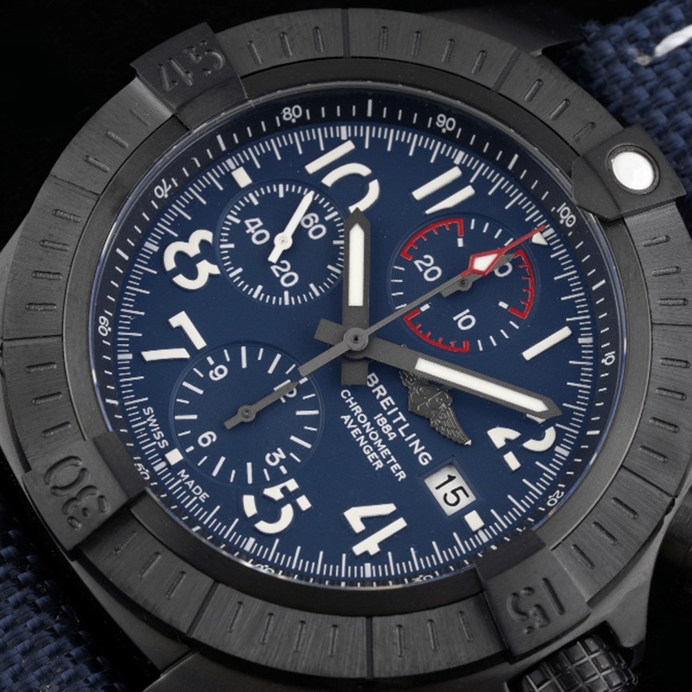 [브라이틀링] Breitling Avenger Chronograph 45mm - 브라이틀링 어벤져 크로노그래프 43/45mm