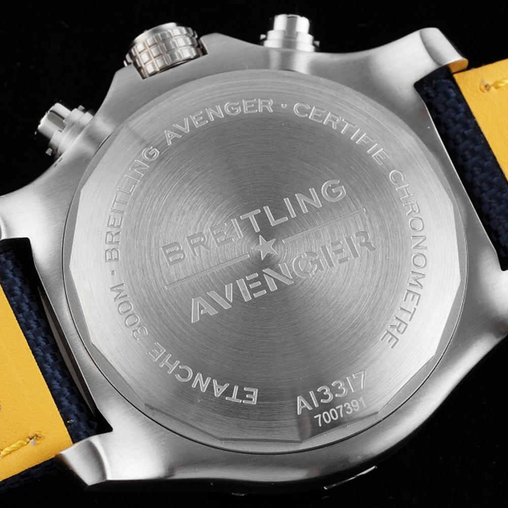 [브라이틀링] Breitling Avenger Chronograph 45mm - 브라이틀링 어벤져 크로노그래프 43/45mm