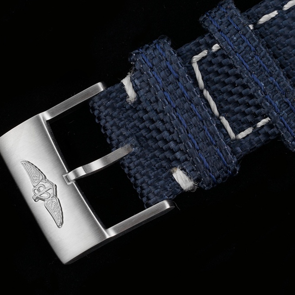 [브라이틀링] Breitling Avenger Chronograph 45mm - 브라이틀링 어벤져 크로노그래프 43/45mm