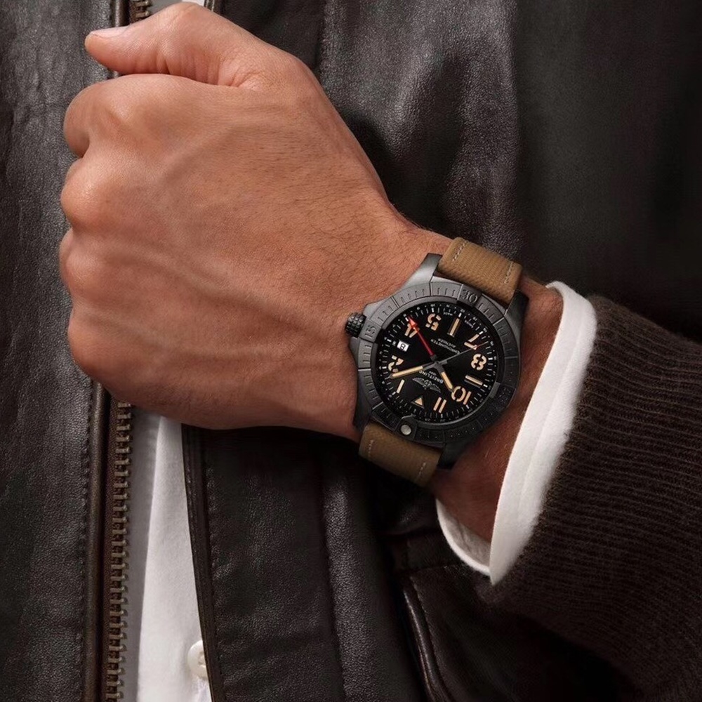 [브라이틀링] Breitling Avenger Chronograph 45mm - 브라이틀링 어벤져 크로노그래프 43/45mm