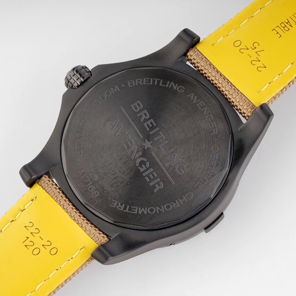 [브라이틀링] Breitling Avenger Chronograph 45mm - 브라이틀링 어벤져 크로노그래프 43/45mm