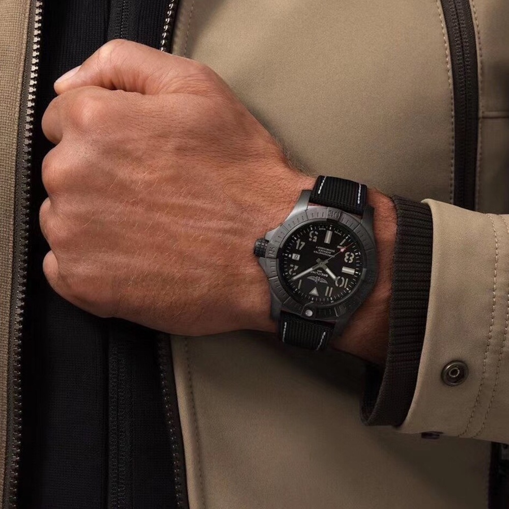 [브라이틀링] Breitling Avenger Chronograph 45mm - 브라이틀링 어벤져 크로노그래프 43/45mm