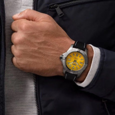 [브라이틀링] Breitling Avenger Chronograph 45mm - 브라이틀링 어벤져 크로노그래프 43/45mm