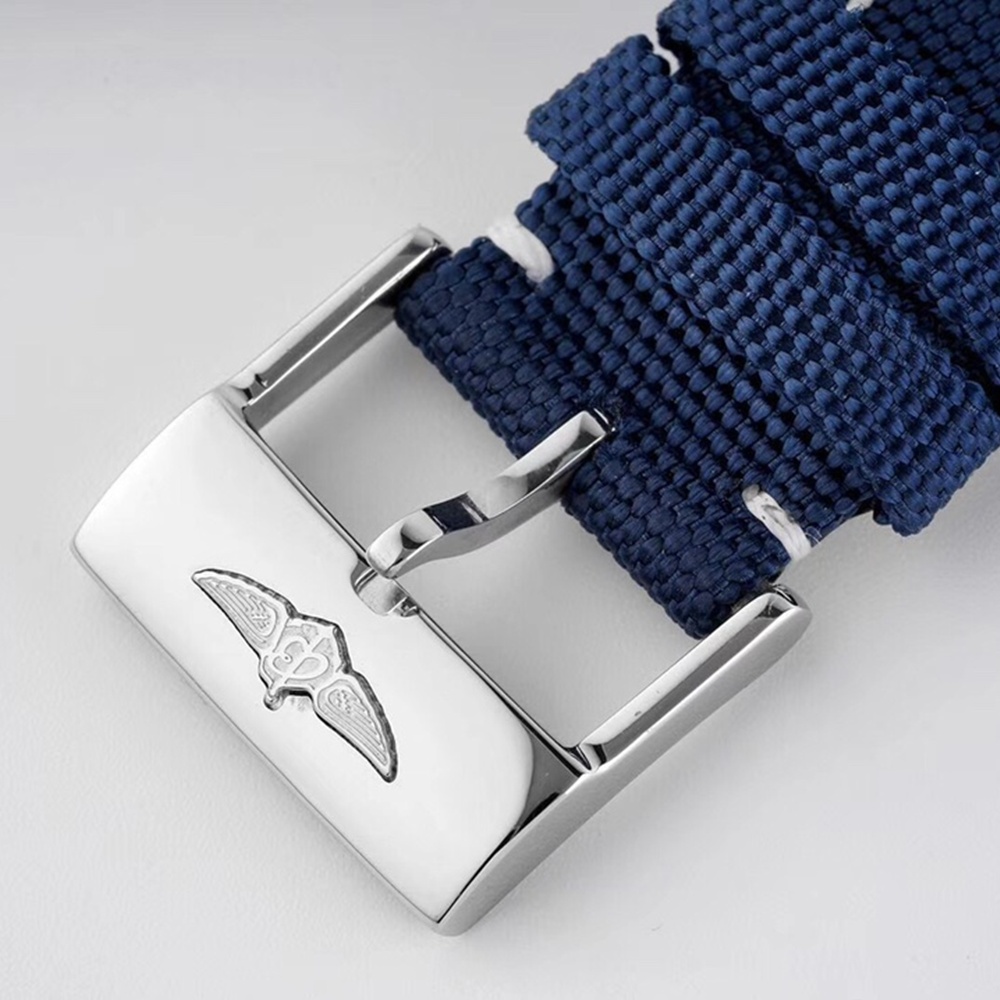 [브라이틀링] Breitling Avenger Chronograph 45mm - 브라이틀링 어벤져 크로노그래프 43/45mm