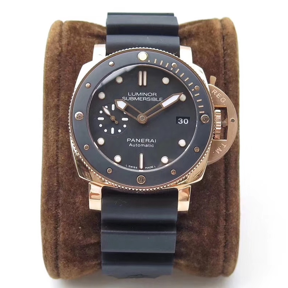 [파네라이] 루미노르 섭머저블 오토메틱 Luminor Submersible Automatic 44mm