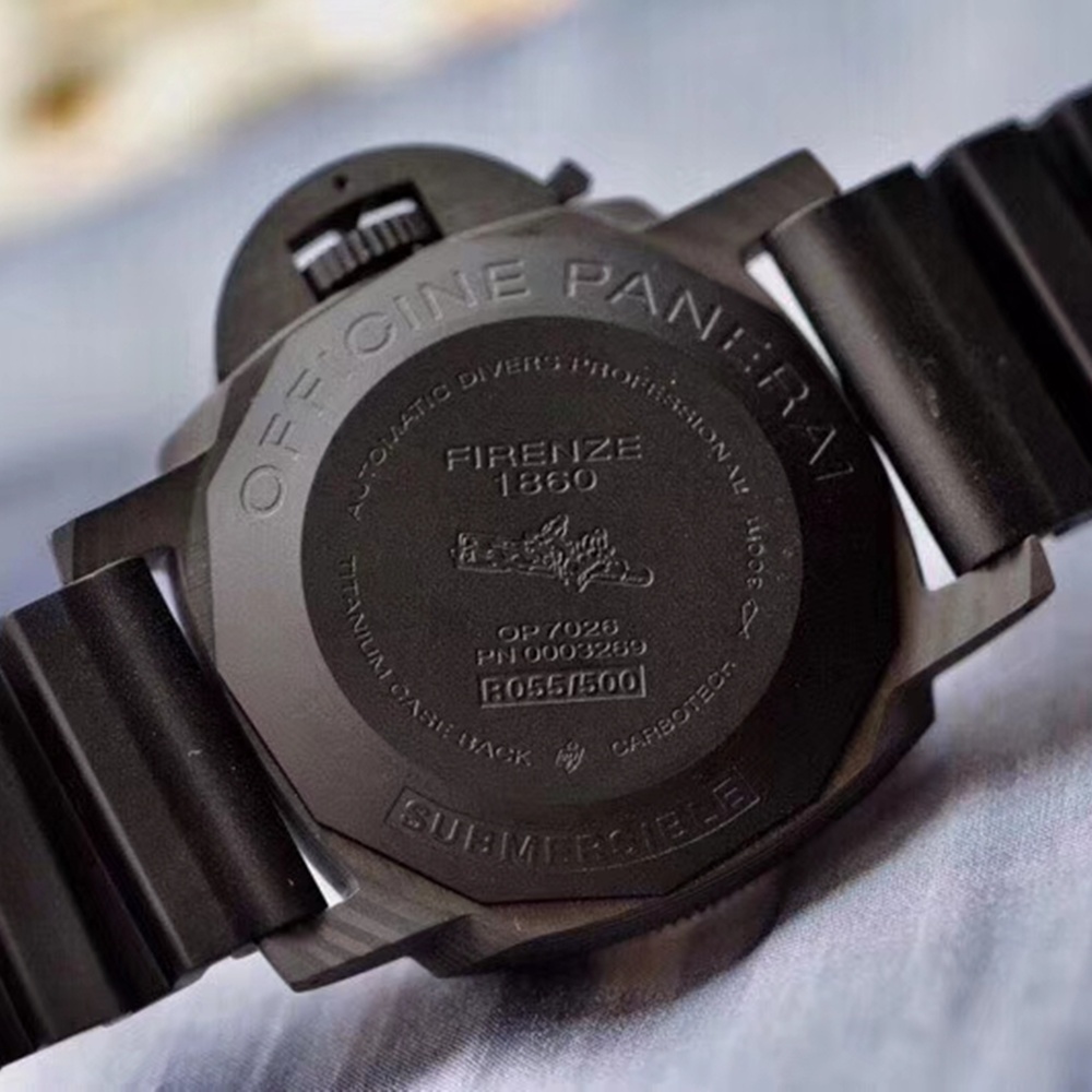 [파네라이] 루미노르 섭머저블 오토메틱 Luminor Submersible Automatic 44mm