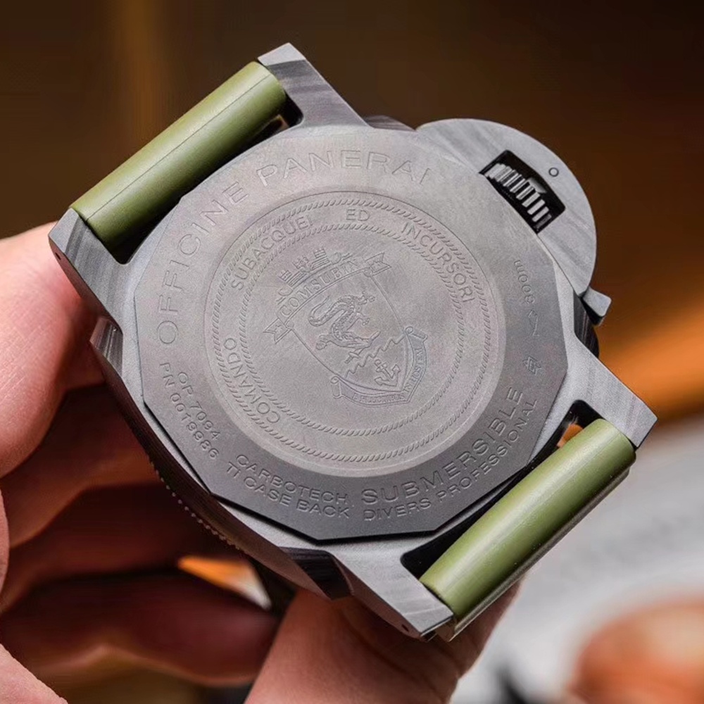 [파네라이] 루미노르 섭머저블 오토메틱 Luminor Submersible Automatic 44mm