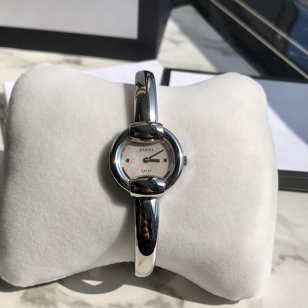 [구찌] GUCCI G LOGO YA141505 팔찌형 쿼츠 27mm
