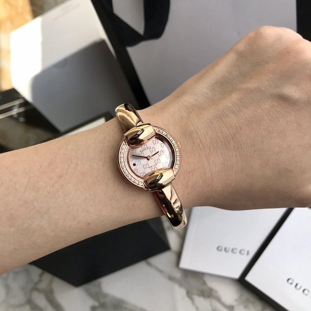 [구찌] GUCCI G LOGO YA141505 팔찌형 쿼츠 27mm