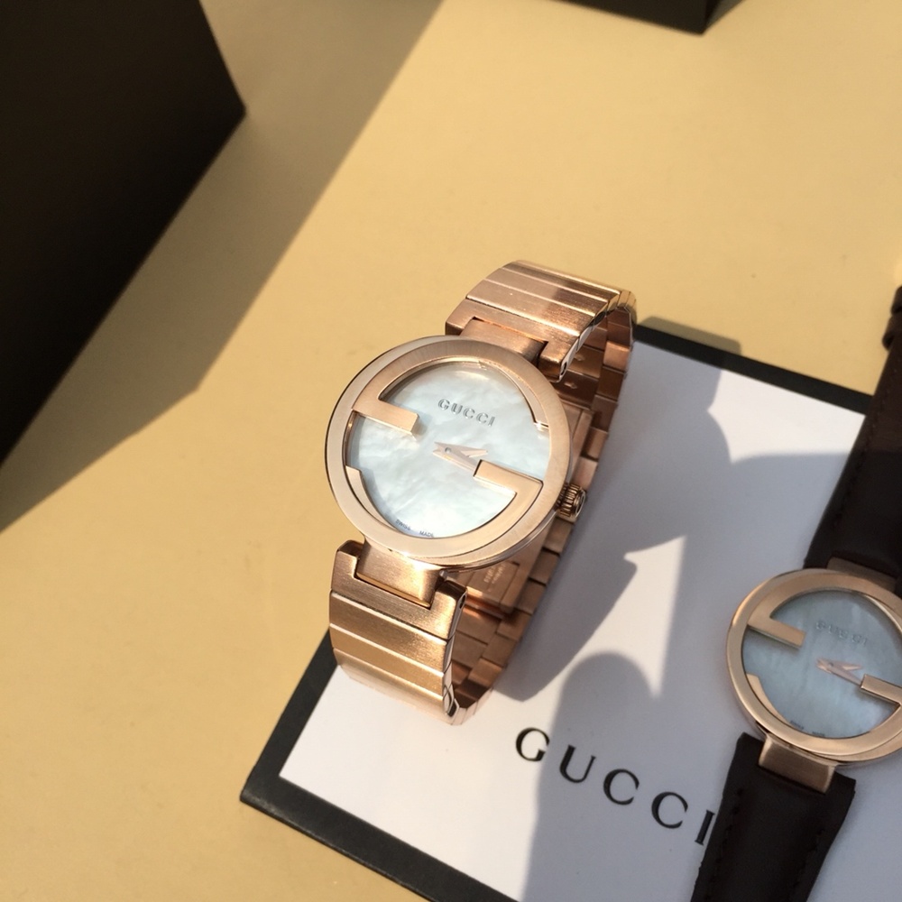 [구찌] GUCCI YA133515 29mm 구찌 인터락킹 쿼츠