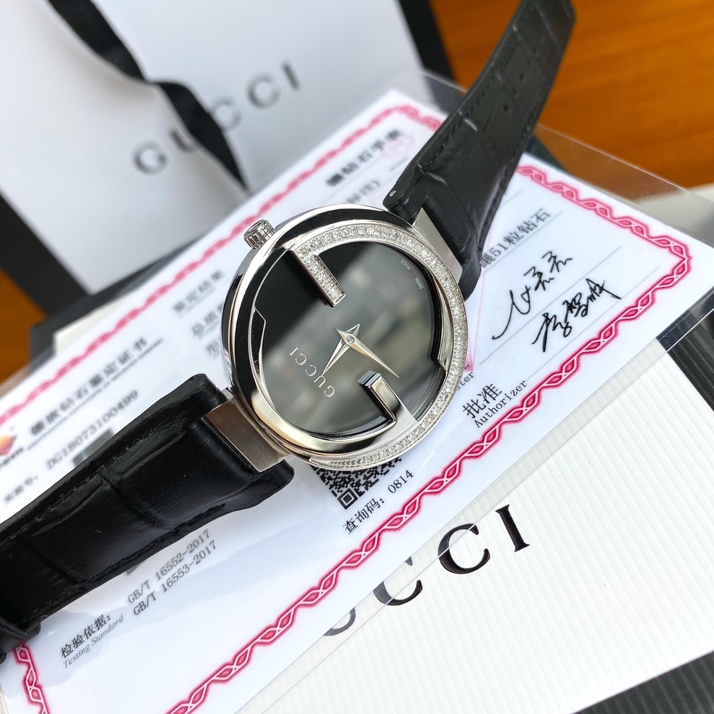 [구찌] GUCCI YA133515 29mm 구찌 인터락킹 쿼츠