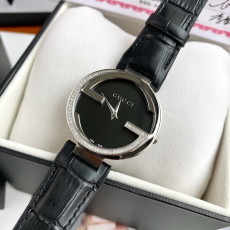 [구찌] GUCCI YA133515 29mm 구찌 인터락킹 쿼츠