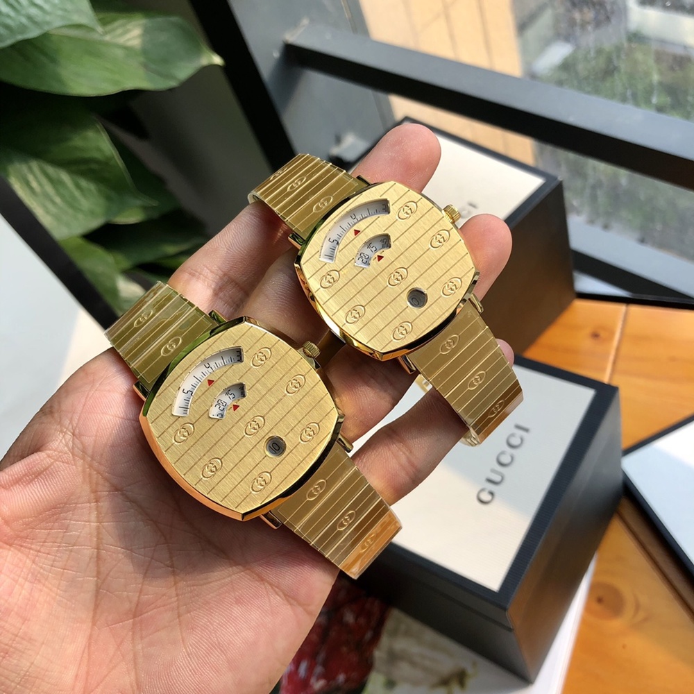 [구찌] GUCCI 구찌 그립 YA157403 Stainless Steel Grip Quartz 35mm