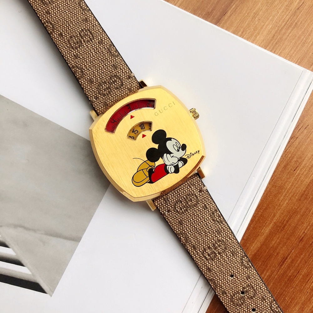 [구찌] GUCCI 구찌 그립 YA157403 Stainless Steel Grip Quartz 35mm