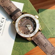 [구찌] GUCCI 구찌시계 GG 도라에몽 YA1264038A 40mm 쿼츠