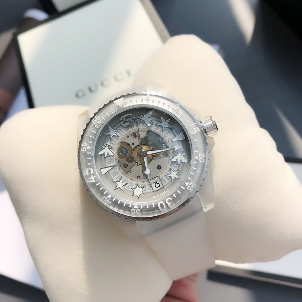 [구찌] GUCCI 다이브 워치 YA136219 우레탄 시스루 오토메틱 45mm