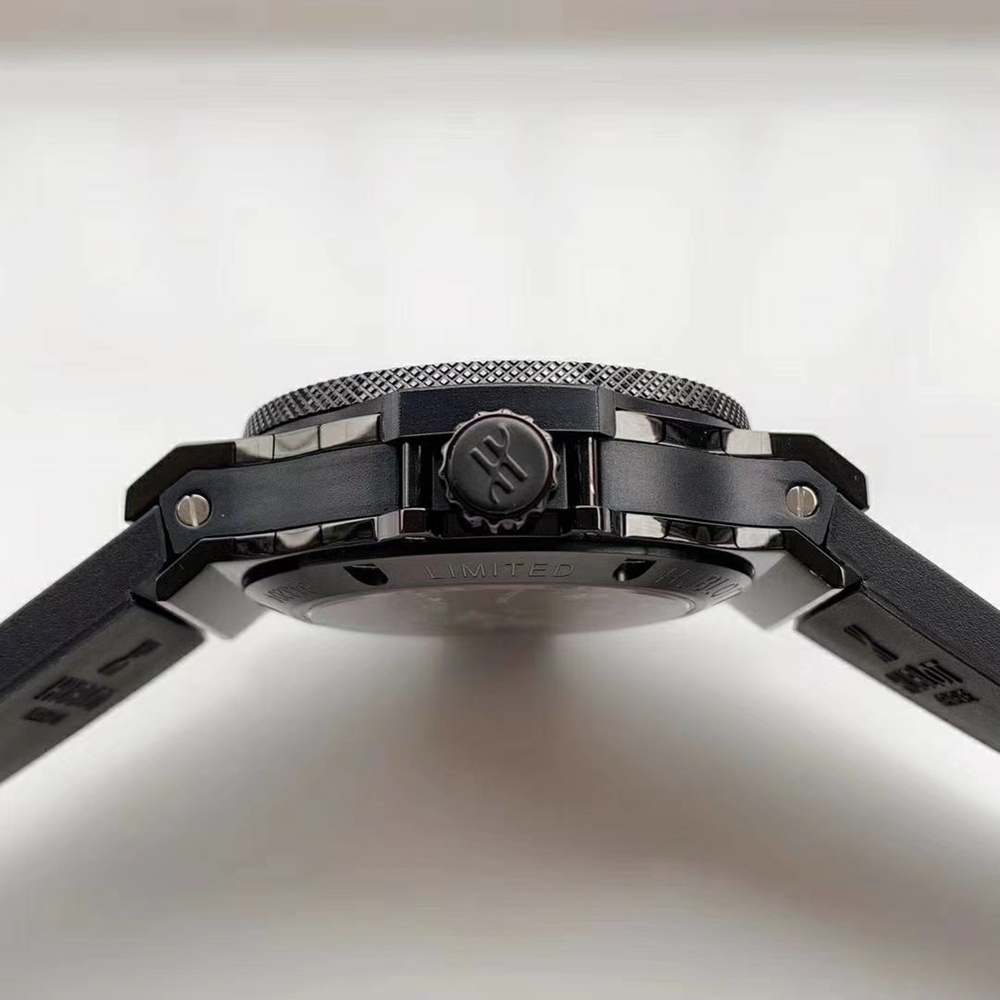 [위블로]  HUBLOT CLASSIC FUSION AEROFUSION MOONPHASE REF. 517.CX.0170 - 위블로 클래식 퓨전 에어로퓨전 문페이즈 33/38/42/45mm