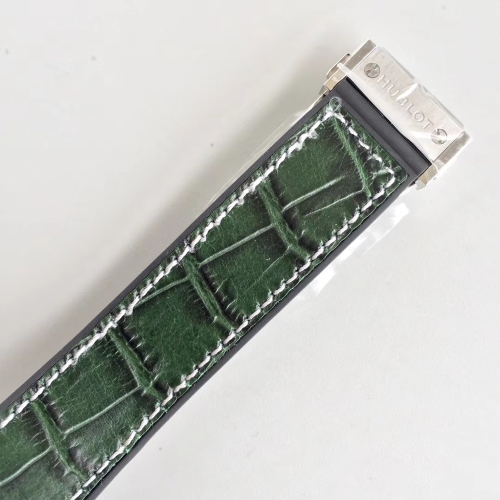 [위블로]  HUBLOT CLASSIC FUSION AEROFUSION MOONPHASE REF. 517.CX.0170 - 위블로 클래식 퓨전 에어로퓨전 문페이즈 33/38/42/45mm