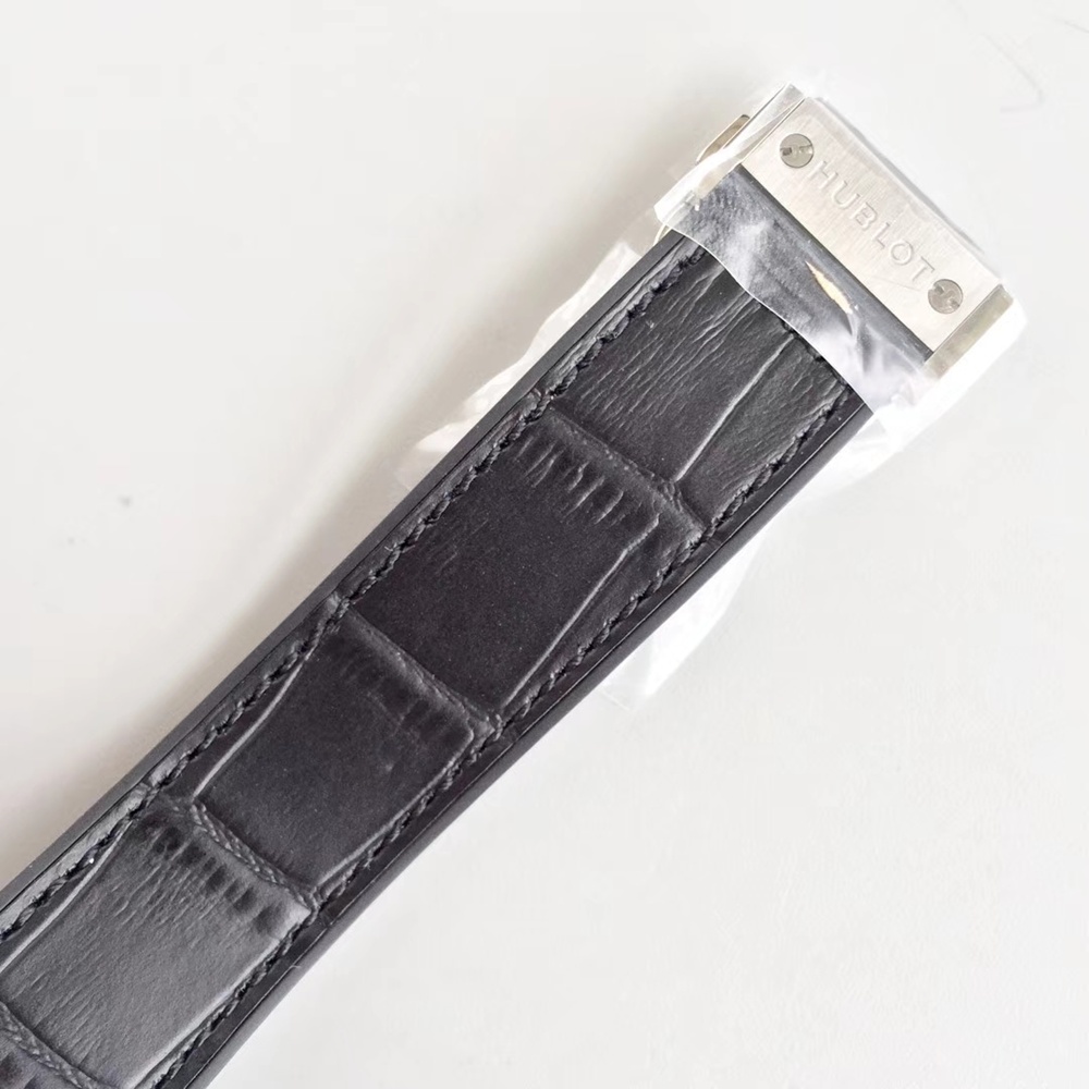 [위블로]  HUBLOT CLASSIC FUSION AEROFUSION MOONPHASE REF. 517.CX.0170 - 위블로 클래식 퓨전 에어로퓨전 문페이즈 33/38/42/45mm