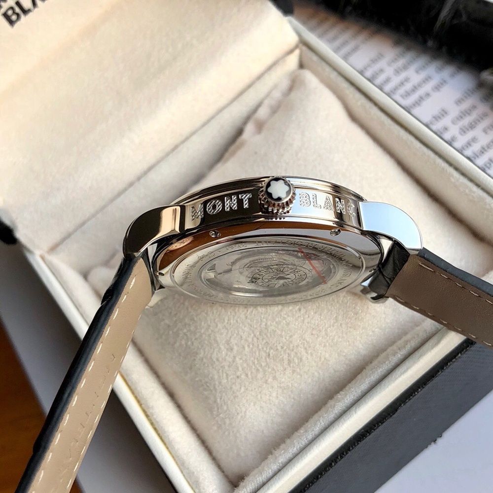 [몽블랑] MONTBLANC 109285 - 스타 월드 타임 Automatic 남성용 42mm