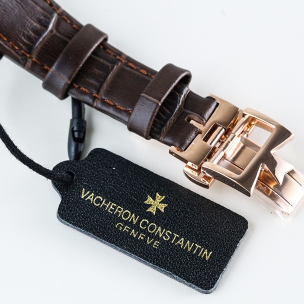 [바쉐론콘스탄틴] Vacheron Constantin OVERSEAS 셀프 와인딩 제네바 씰 2305V100A-B078  칼리버 5300 37mm