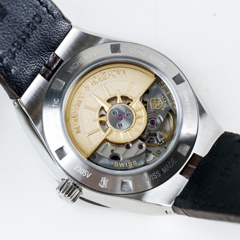 [바쉐론콘스탄틴] Vacheron Constantin OVERSEAS 셀프 와인딩 제네바 씰 2305V100A-B078  칼리버 5300 37mm
