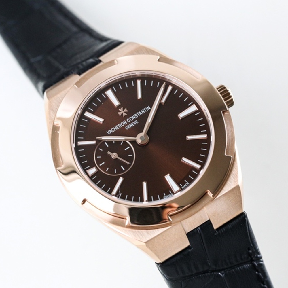 [바쉐론콘스탄틴] Vacheron Constantin OVERSEAS 셀프 와인딩 제네바 씰 2305V100A-B078  칼리버 5300 37mm