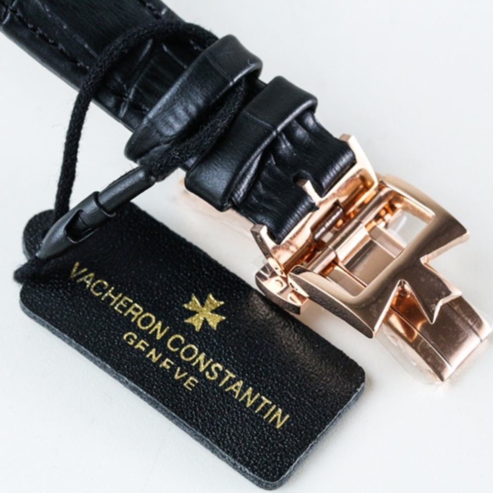 [바쉐론콘스탄틴] Vacheron Constantin OVERSEAS 셀프 와인딩 제네바 씰 2305V100A-B078  칼리버 5300 37mm