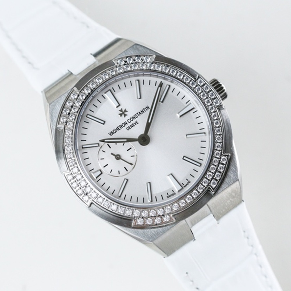 [바쉐론콘스탄틴] Vacheron Constantin OVERSEAS 셀프 와인딩 제네바 씰 2305V100A-B078  칼리버 5300 37mm